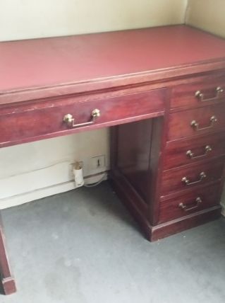  Vends bureau acajou