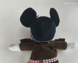 peluche disneyland paris mickey