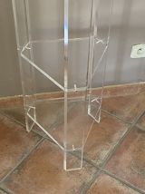Console David Lange 1980. 90x36x30. Plexiglas.