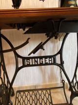 machine à coudre SINGER d’origine avec son meuble complet et