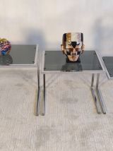 Suite de 3 tables gigognes vintage chrome et verre fumé