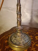 lampe art nouveau ancienne 1890 a 1910 avec verre  dentelle 