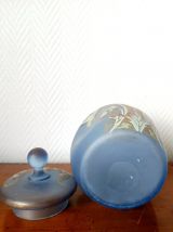 Vase couvert art nouveau aux anémones 