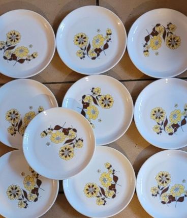 Service d'assiettes dessert Sovirel x 10 - 1970's
