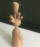 Petite bigoudène bois sculpté