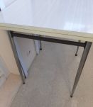 Table formica blanc 