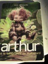 4 tome de la saga Arthur et les minimoys