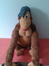 Peluche: grand singe avec trapèze