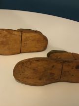 PAIRES DE FORMES CHAUSSURES ENFANTS 