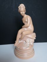 Sculpture femme au bain