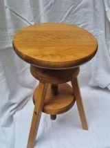 Tabouret à vis