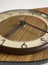 Horloge de cuisine en formica