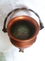 ancien chaudron , jardinière , cache pot   cuivre , vintage