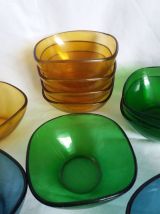 Coupelles en verre coloré Vereco