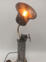 Lampe industrielle, Detournement d'objet