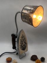 Lampe industrielle, Detournement d'objet