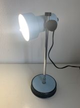 Lampe vintage 1960 bureau Veneta Lumi bleu ciel - 30 cm