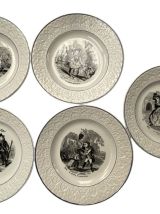 11 assiettes plates ornées de Scènes militaires. Man