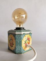 Lampe vintage chevet salon bureau boîte en fer Joli bouquet