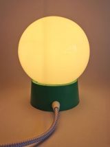 Lampe salon chevet bureau vintage opaline blanche "Vert"