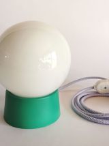 Lampe salon chevet bureau vintage opaline blanche "Vert"