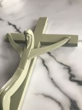 Crucifix moderniste 