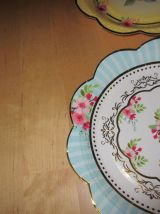 6 Assiettes a desserts en carton epais style vintage