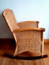 Rocking chair en rotin vintage 1970 