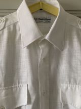 Chemise vintage 70's blanche manches longues pattes épaules 