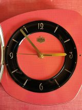 Horloge formica vintage pendule silencieuse Jura rouge noir