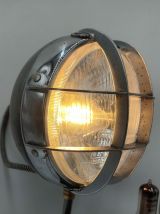 Lampe industrielle, Detournement d'objet