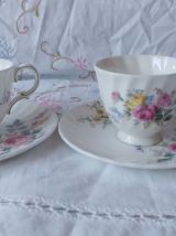 Duo des tasses à café-fine porcelaine anglaise Royal Doulton