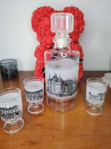 Ensemble Carafe et 3 verres à liqueur, Chateaux de la Loire