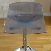 TABOURET DE BAR en plexy 