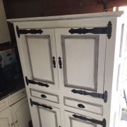 armoire en chêne relooké