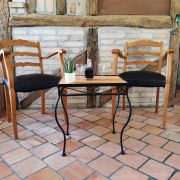 Fauteuils et table 