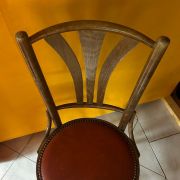 Chaise de bistrot