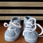 Chaussons baskets pour bébé, laine layette, tricot fait main