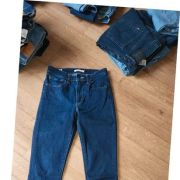 Levi's 720 high rise super skinny W27L32