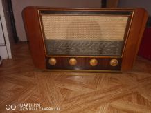 Ancien radio vintage (prix a débattre faire offre) 
