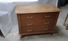 Commode vintage