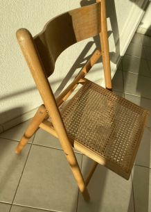 Chaise pliante en bois et rotin 