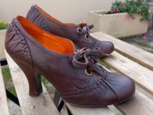 DERBIES CUIR TALONS BOBINES ESPRIT VINTAGE