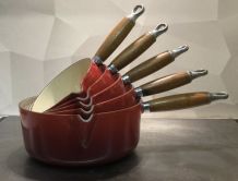 Set de 5 casseroles LE CREUSET rouges  ! 