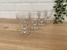 Set de 4 verres à vin sur pied court