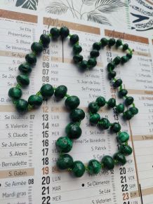 Grand collier de perles pierre de malachite africain