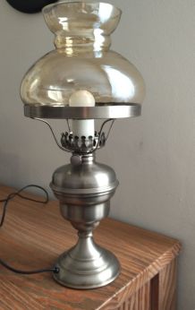 Lampe en étain 