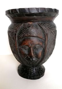 Vase rituel tricéphale Congo 
