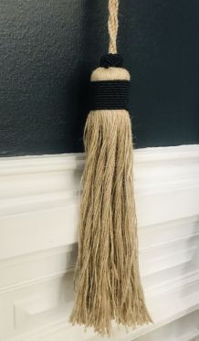 Pompon Tarbouche grand modèle jute noir