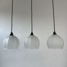 LOT 3 ANCIENNES SUSPENSIONS VINTAGE EN VERRE 